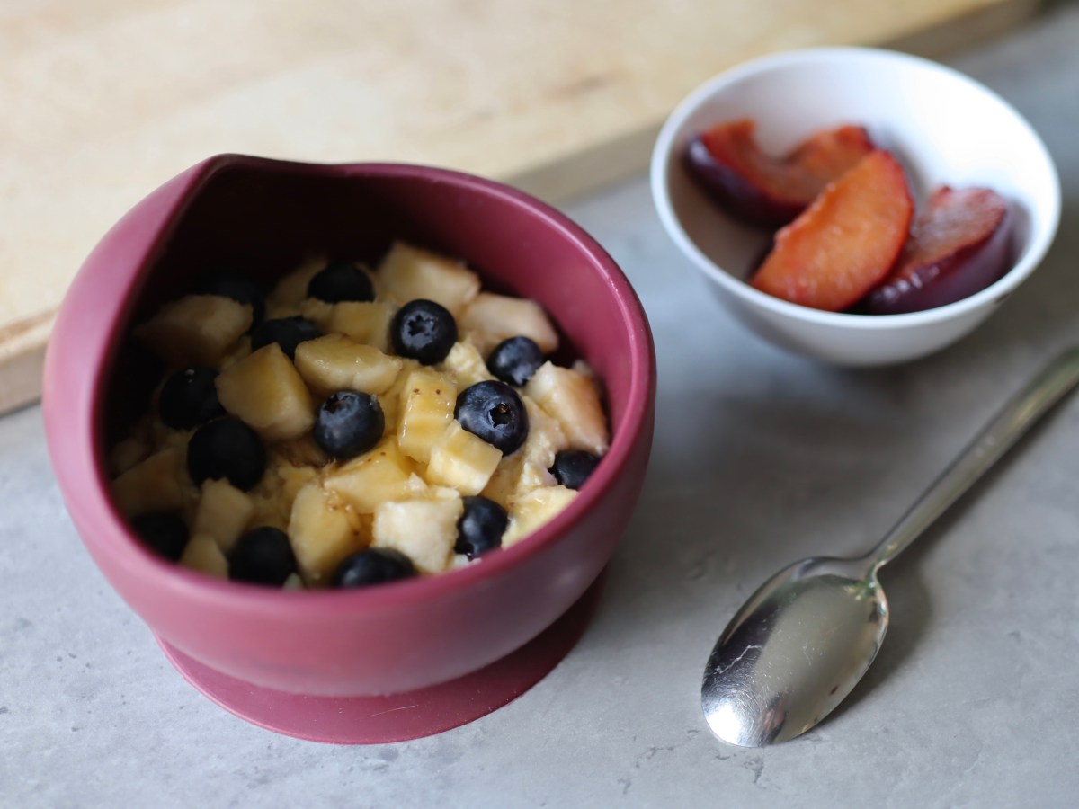 【起司雞蛋水果燕麥粥 】：零失敗！超快速！真心不騙6分鐘上菜～（寶寶副食品）｜龍媽隨便煮｜Dragon_mama_uk。龍媽媽在英國。